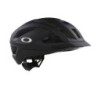 Casco Oakley ARO3 MIPS Negro Oscuro - Seguridad y Estilo ¡Compra Ya!
