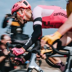 Compra Casco POC Ventral Air MIPS EF rosa: Ligero y Seguro