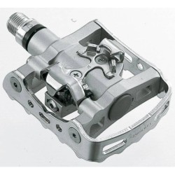 Pack Shimano MT44 + Pedales 520: Comodidad y Rendimiento ¡Compra Ahora!