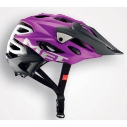 Compra Casco Met Parabellum Magenta: Estilo y Seguridad