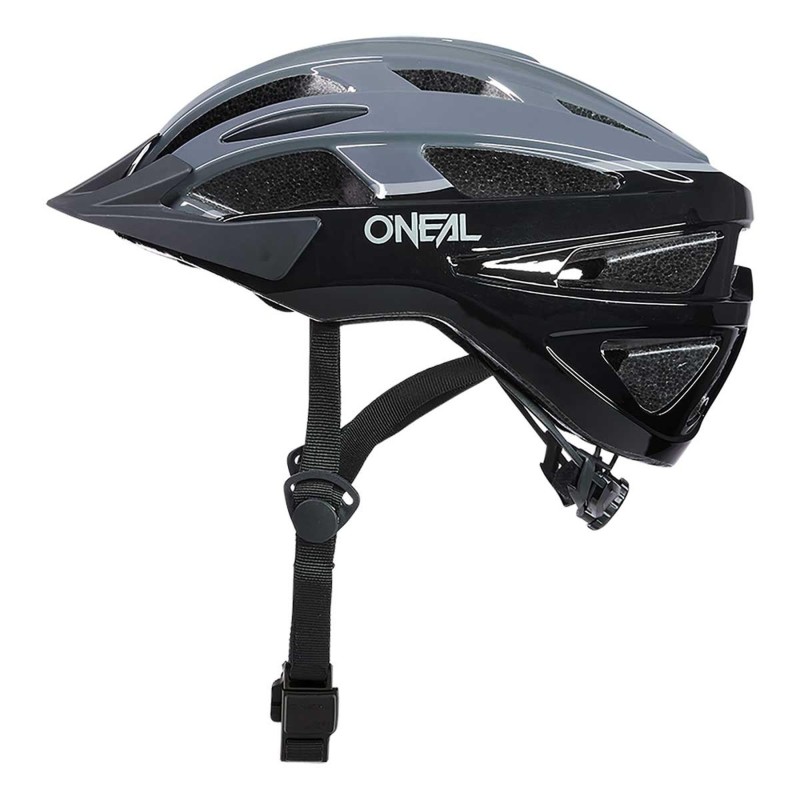Casco O'Neal Outcast Gris Negro: Estilo y Seguridad ¡Compra Ya!