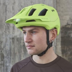 Compra el Casco POC Axion Lima Mate: Seguridad y Estilo