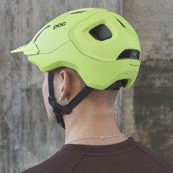 Compra el Casco POC Axion Lima Mate: Seguridad y Estilo